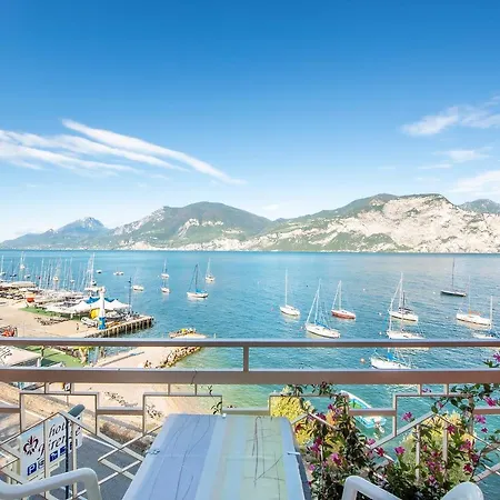 Hotel Firenze 3 Stelle Superior Brenzone sul Garda